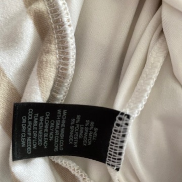 💓White House Black Market One Shoulder Top - Picture 11 of 12